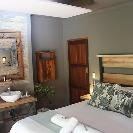 Green Pascua Bed And Breakfast Roodepoort Eksteriør billede